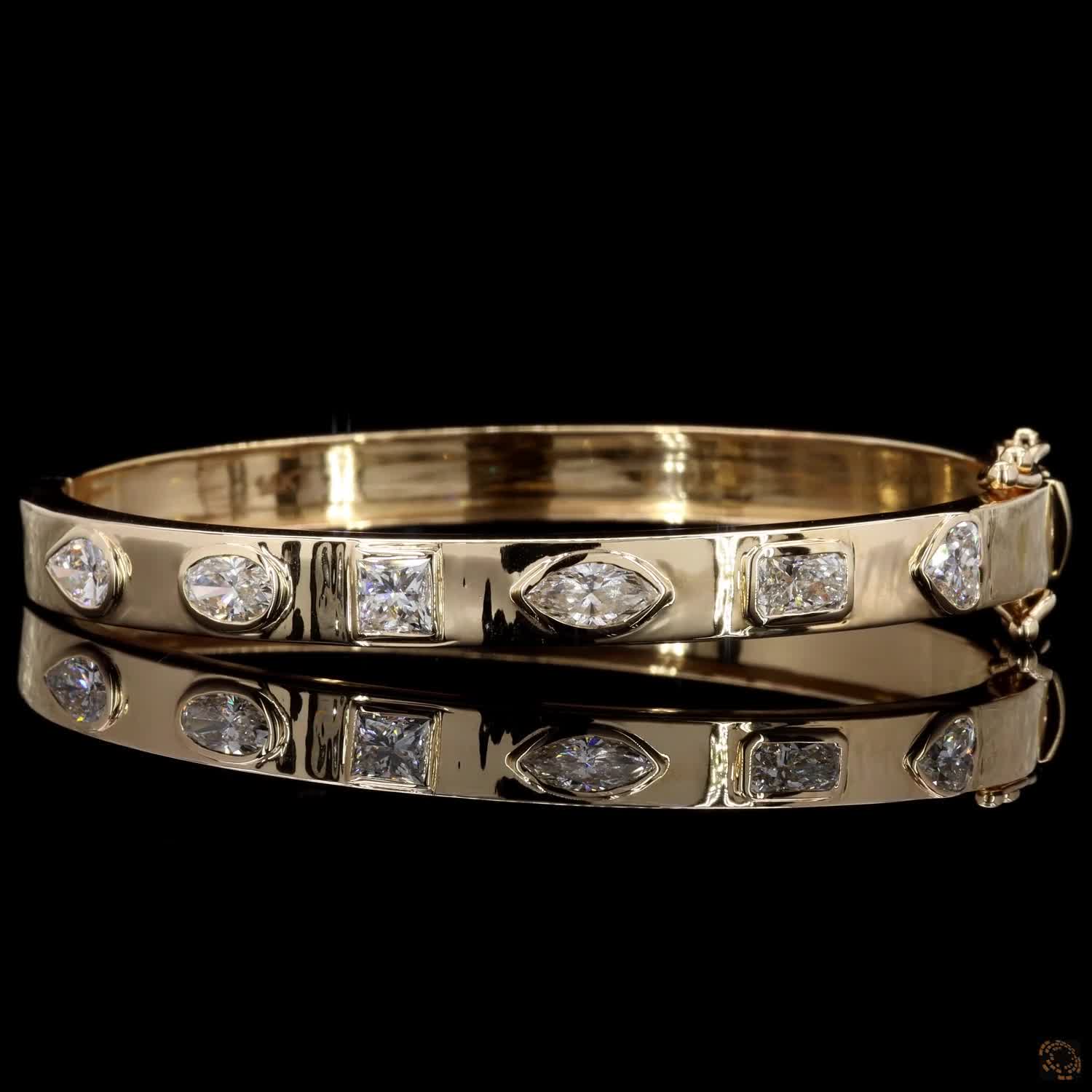 Bangle Bracelet, 14K Yellow Gold, stock GD-1626