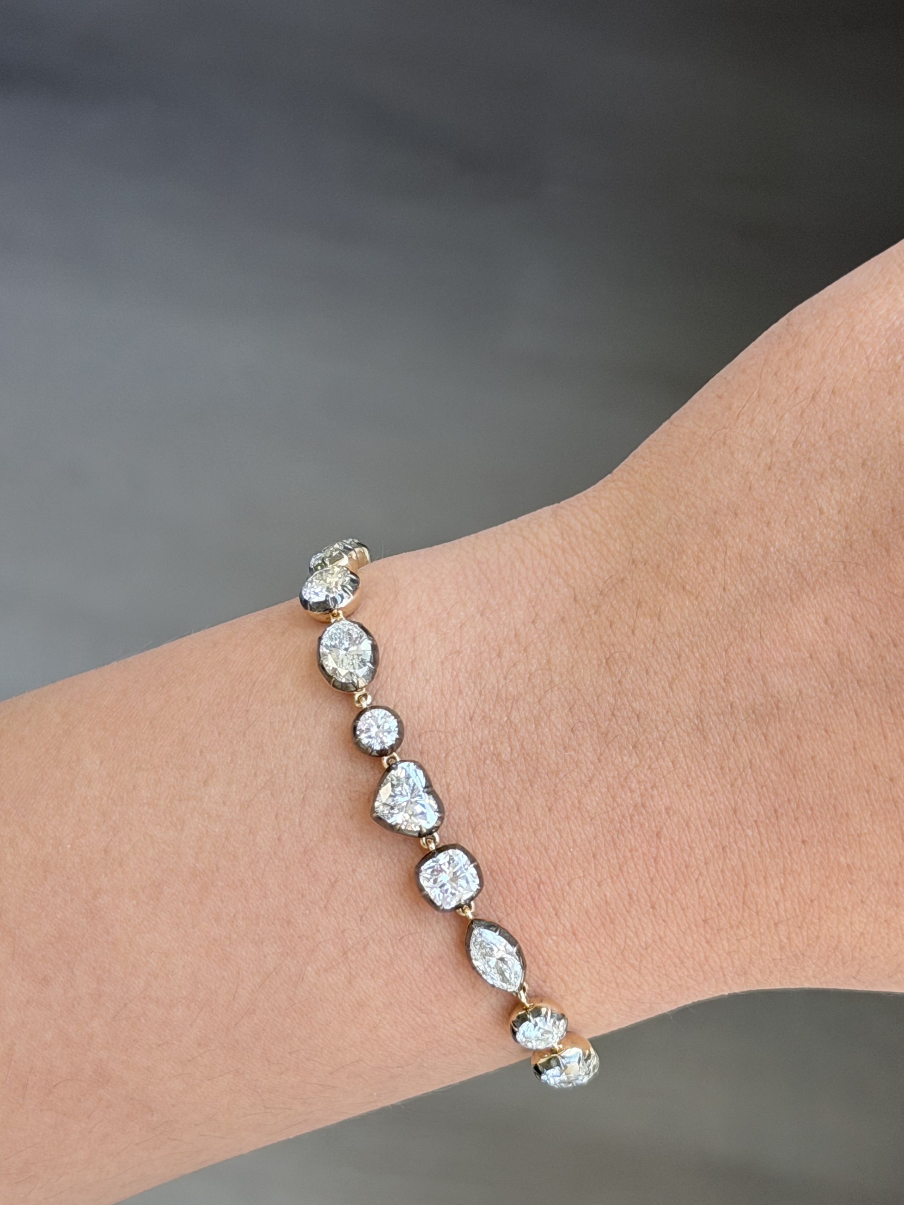 Fancy Shape Bracelet, 14K Yellow Gold, stock NECK00124