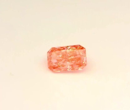 Matched pair of Radiant Cut lab grown diamonds, 7.40 × 4.80 mm, Fancy Vivid Pink VS1, 1.17ct total