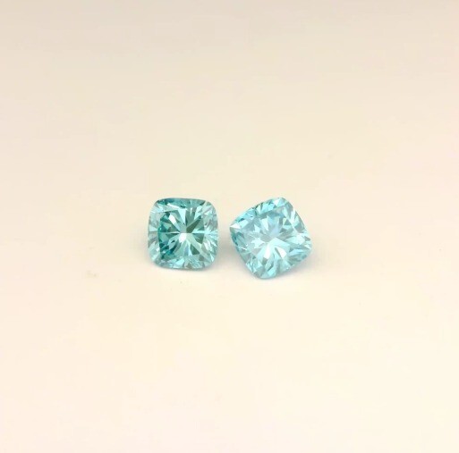 Matched pair of Cushion lab grown diamonds, 4.60 × 4.60 mm, Fancy Blue VS1, 1.03ct total