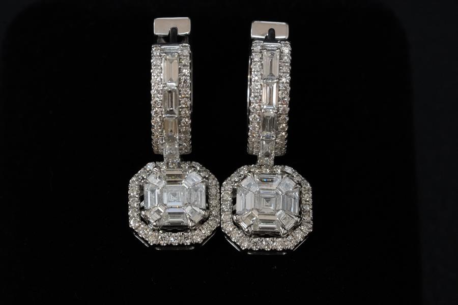 Drop Earrings, 18K Yellow Gold, stock 103815
