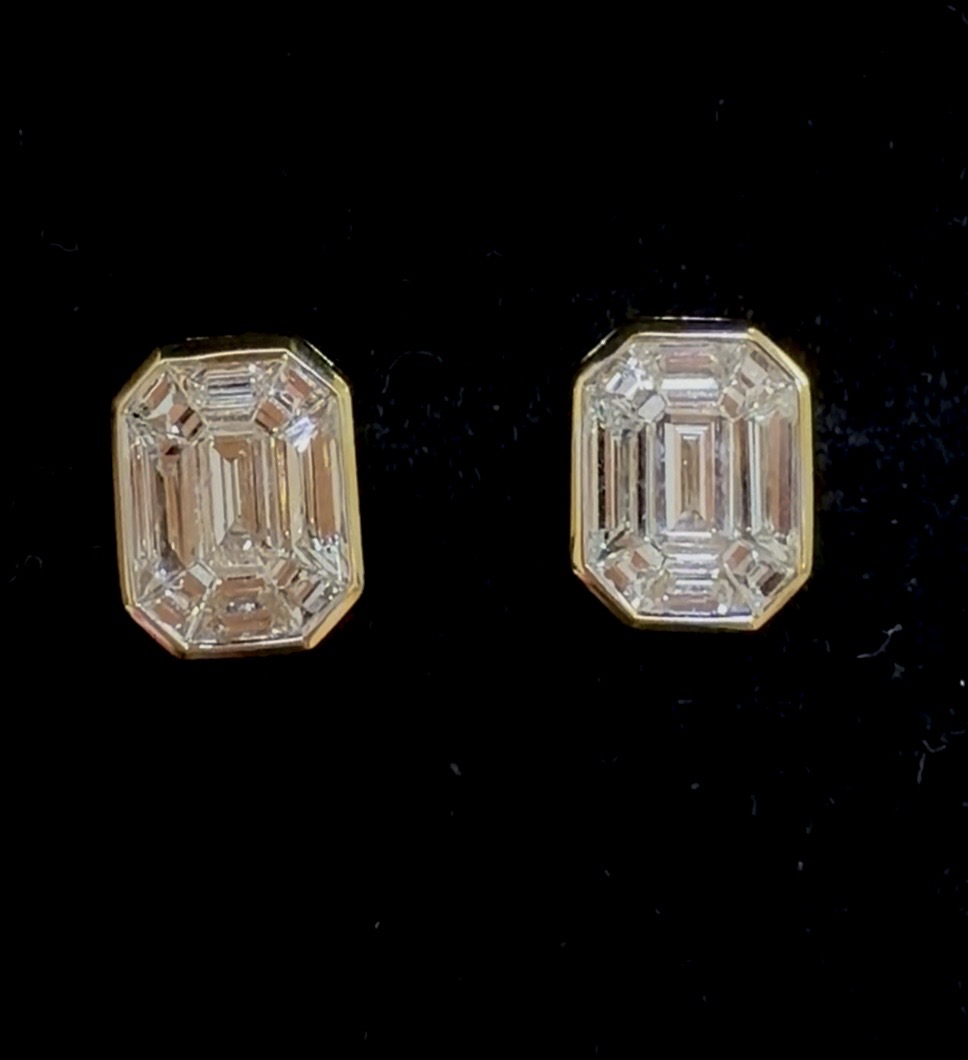 Stud Earrings, 18K Yellow Gold, stock 103908