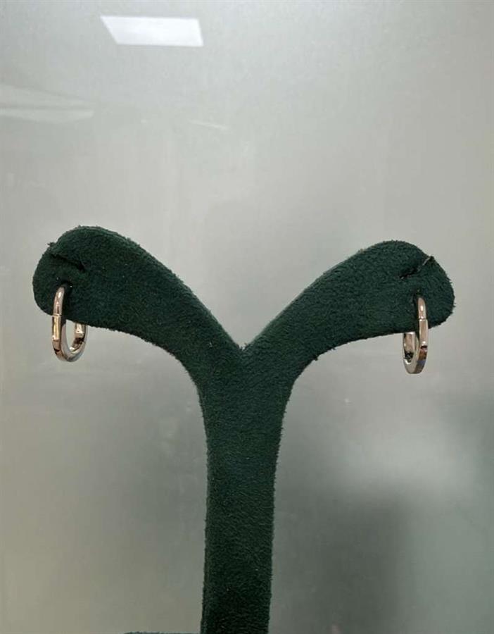 Huggie Earrings, 18K White Gold, stock 115227