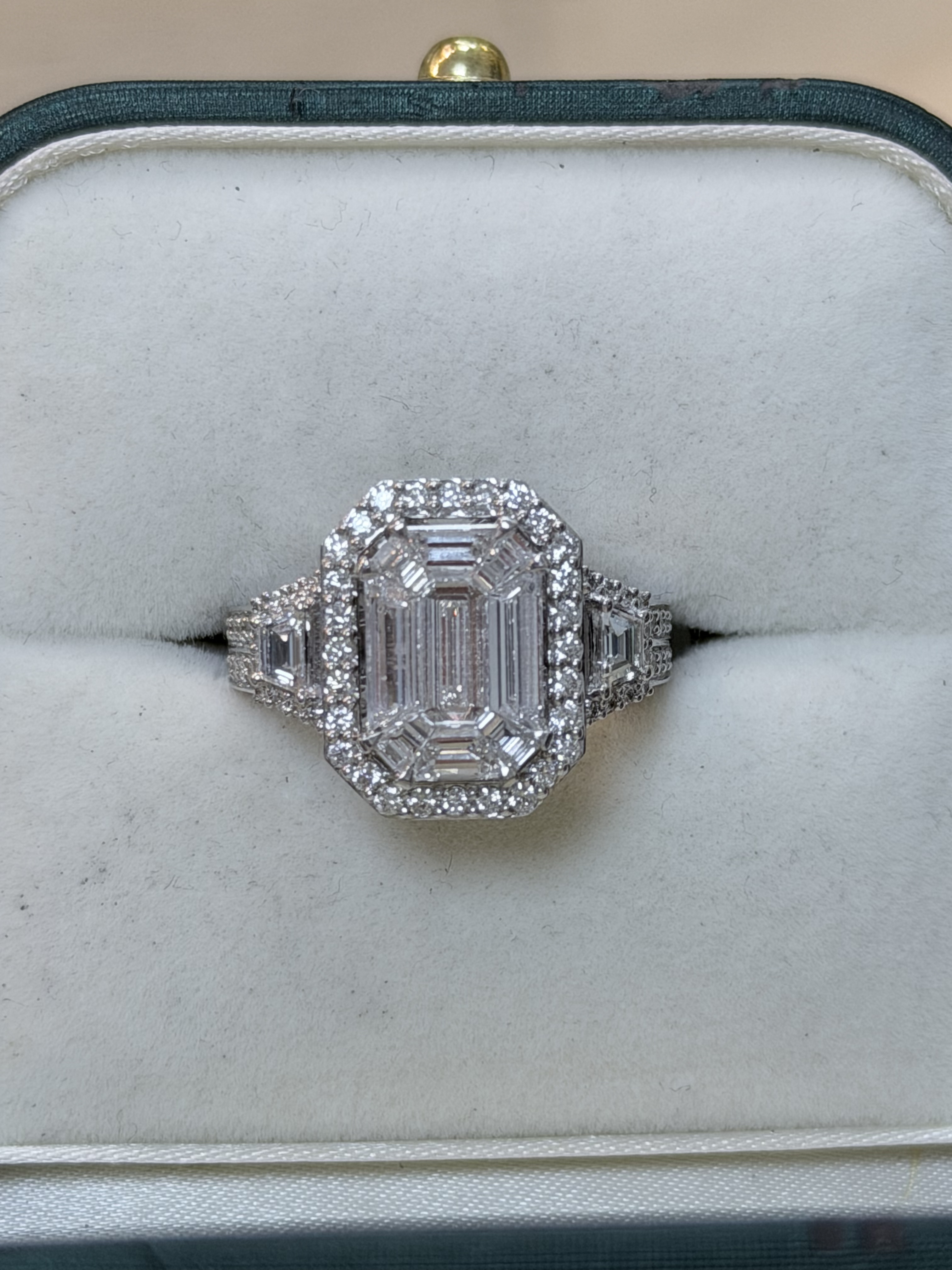Engagement Ring, 18K White Gold, stock 1239980