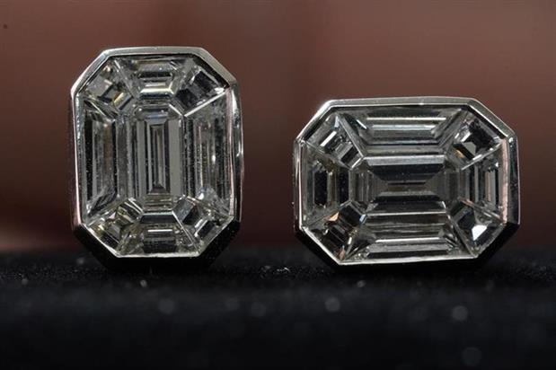Stud Earrings, 18K White Gold, stock 1239996