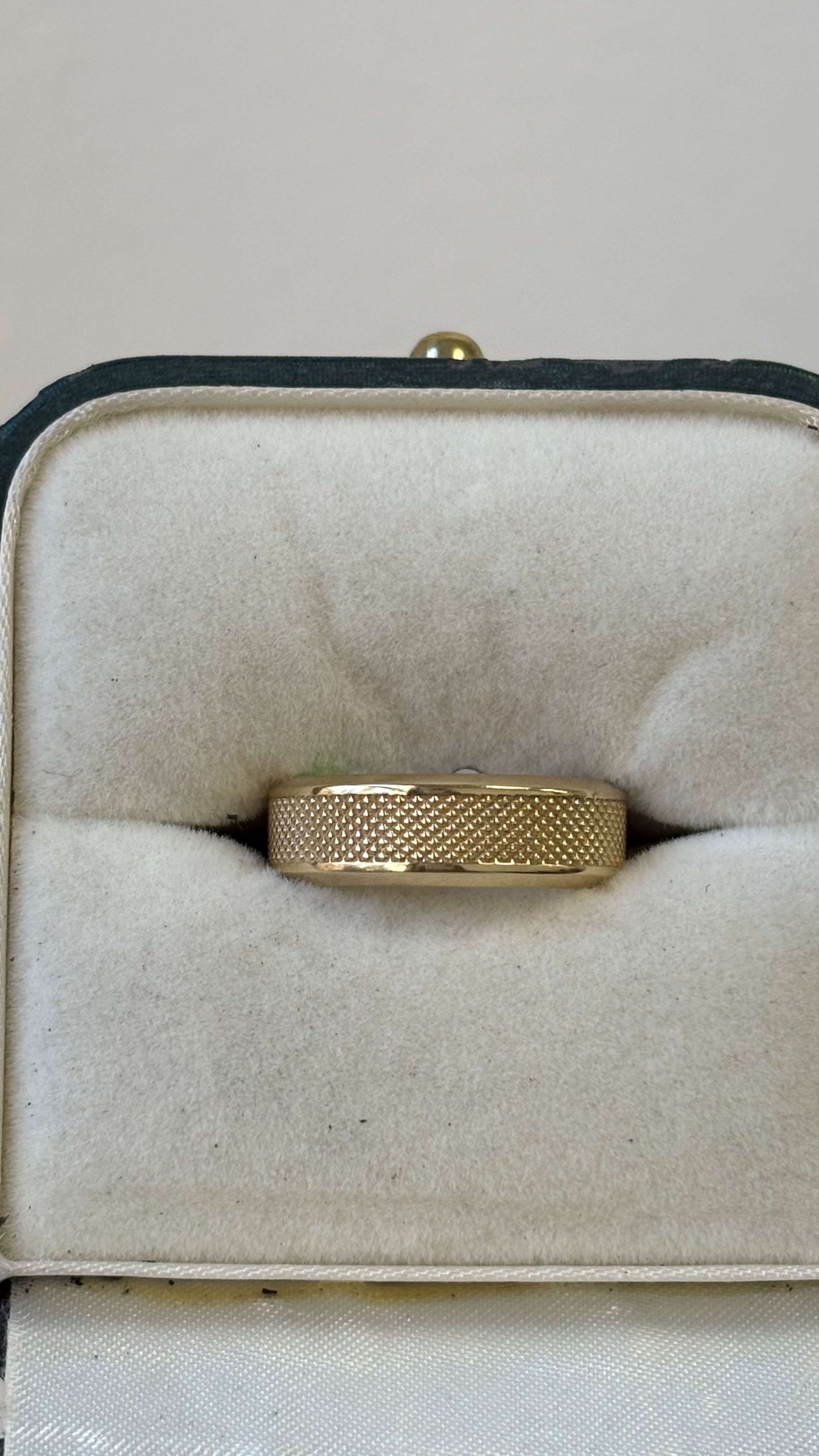Engagement Ring, 14K Yellow Gold, stock ENG00412
